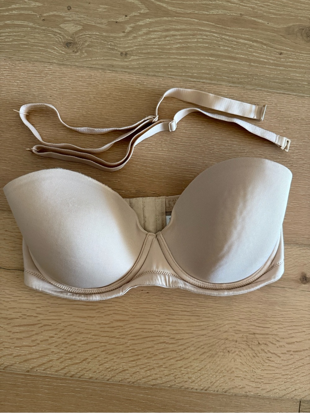 Wacoal Convertible Strapless Nude T-Shirt Bra